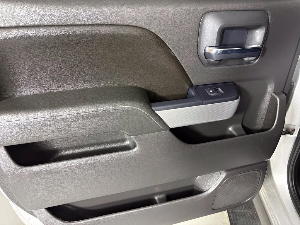 Used 2016 SILVER ICE METALLIC Chevrolet LTZ image 42