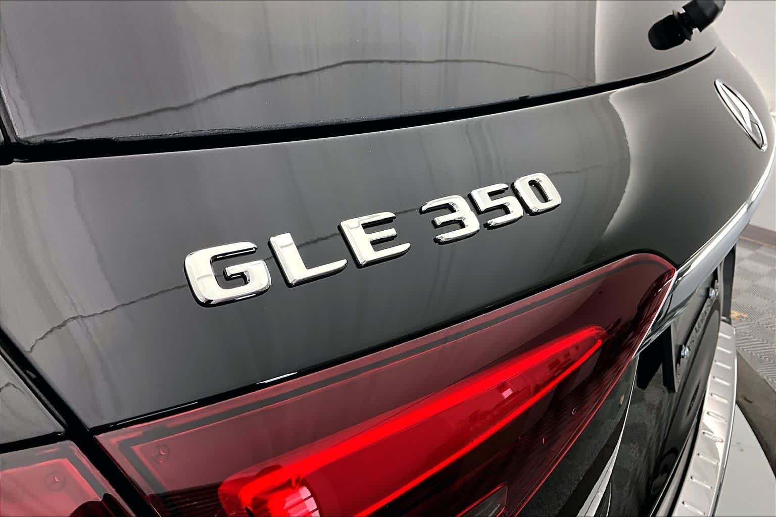 New 2026 Black Mercedes-Benz GLE 350 image 7