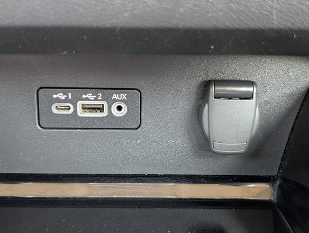 2023 Nissan Altima SV - Photo 18