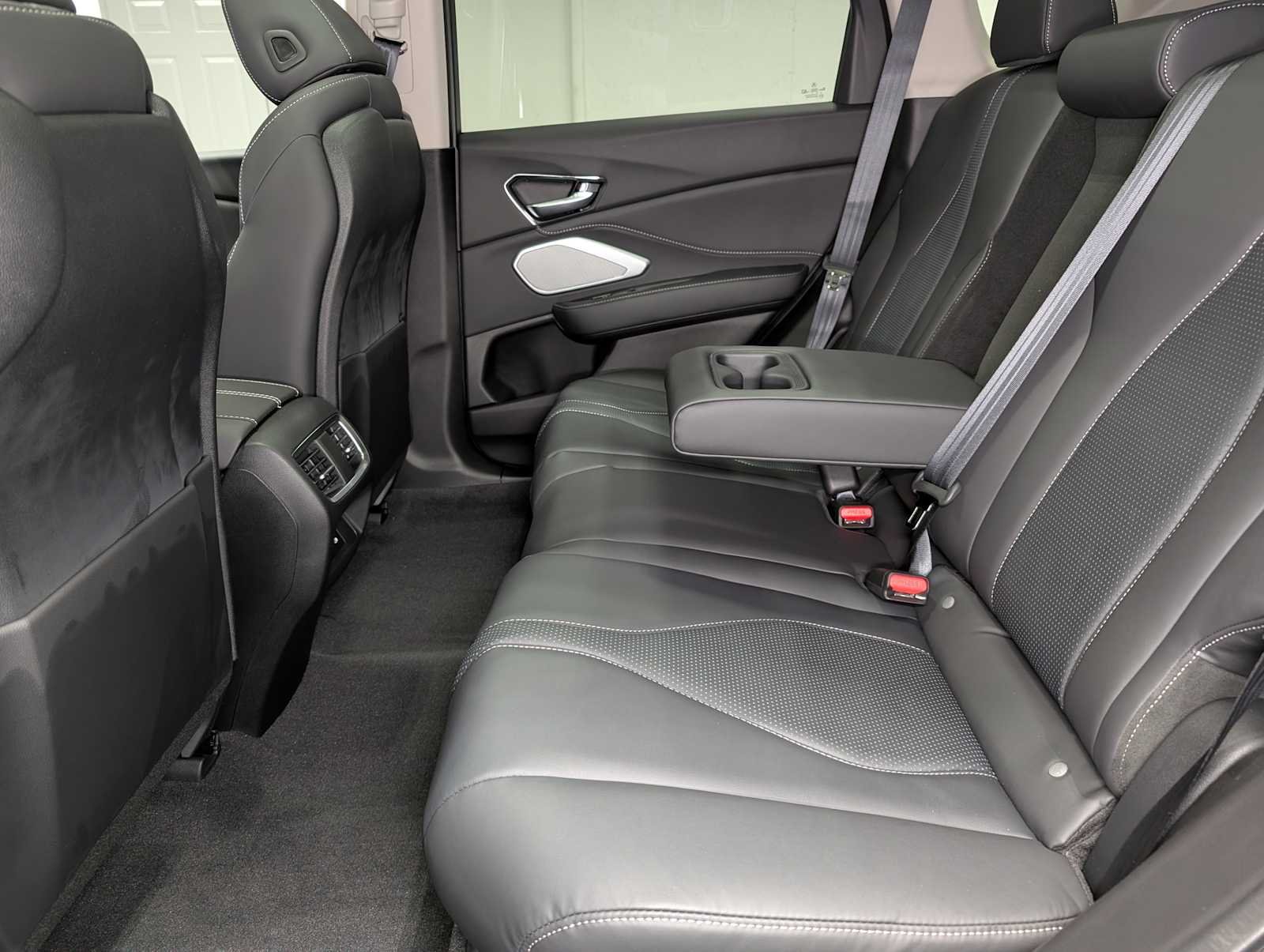 New 2026 Platinum White Pearl Acura w/Technology Package image 21