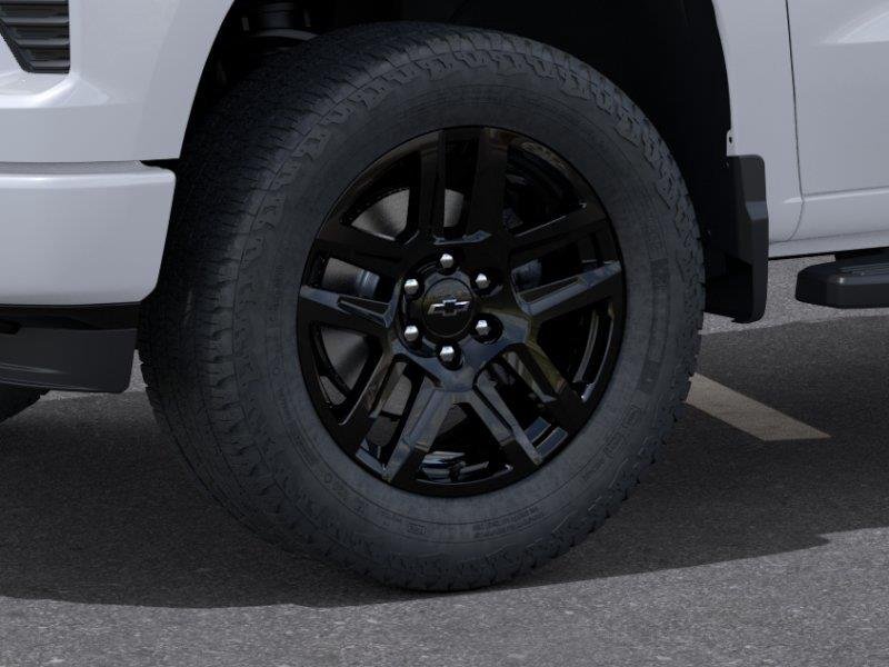 New 2026 Summit White Chevrolet RST image 9