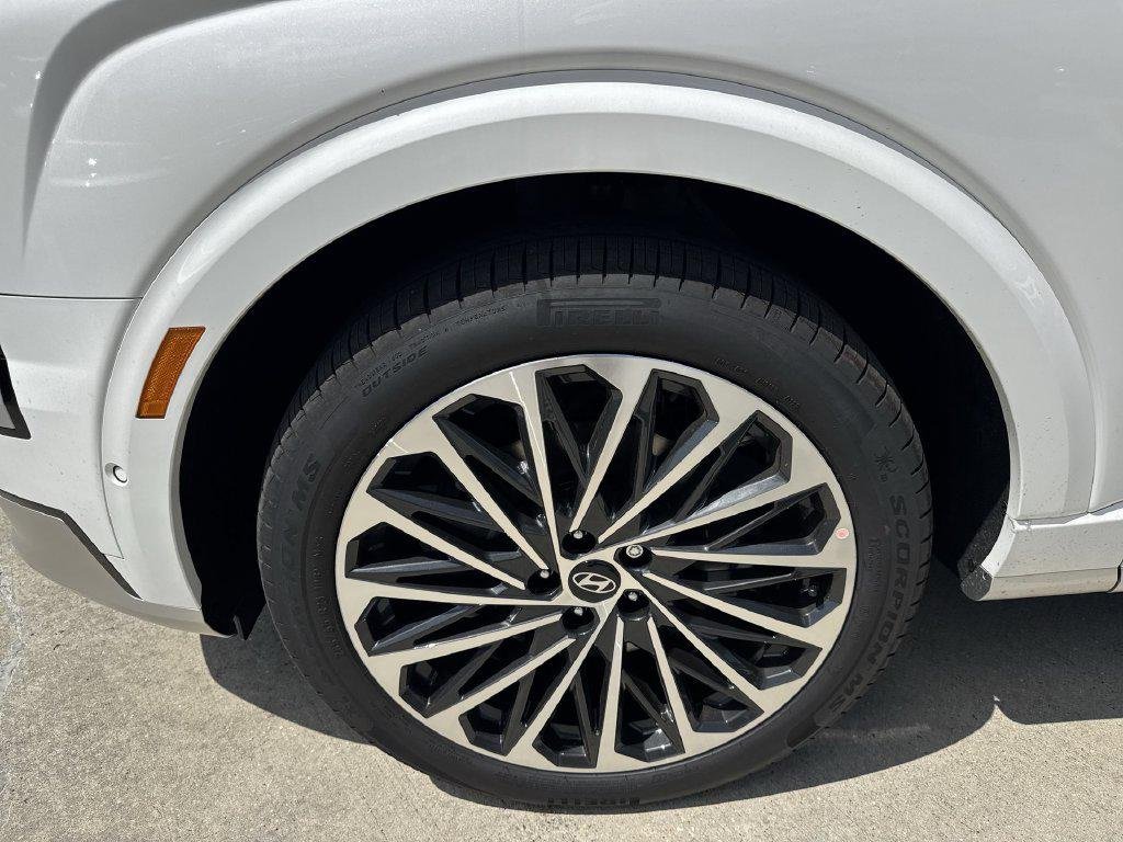 New 2027 Creamy White Pearl Hyundai Calligraphy image 19