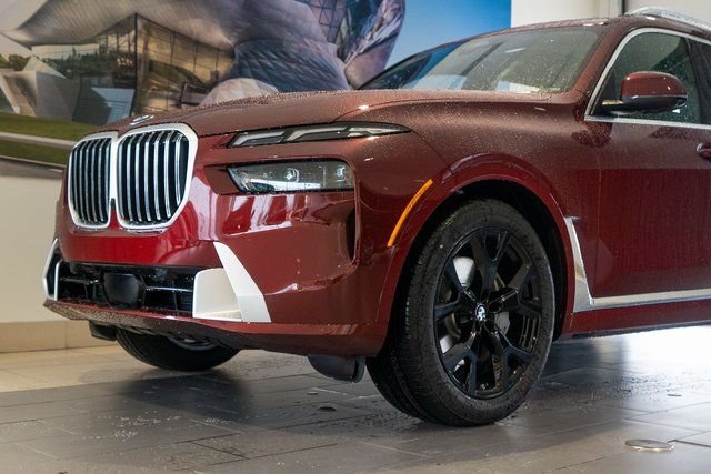 Certified Used 2026 Aventurin Red Metallic BMW xDrive40i image 6