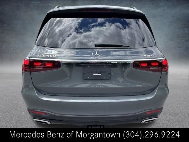 New 2026 MANUFAKTUR Silicon Grey Mercedes-Benz GLS 450 image 5