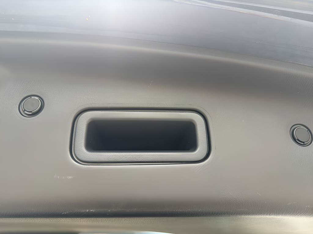 Used 2021 Blue Nissan Platinum image 14