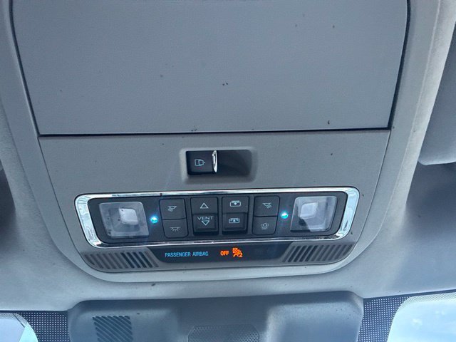 Used 2023 White Ford Limited image 25