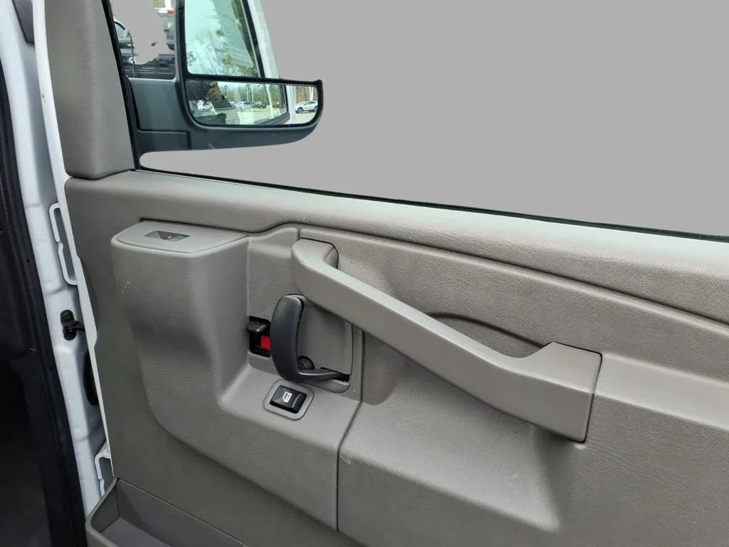 Used 2022 White Chevrolet Work Van image 14