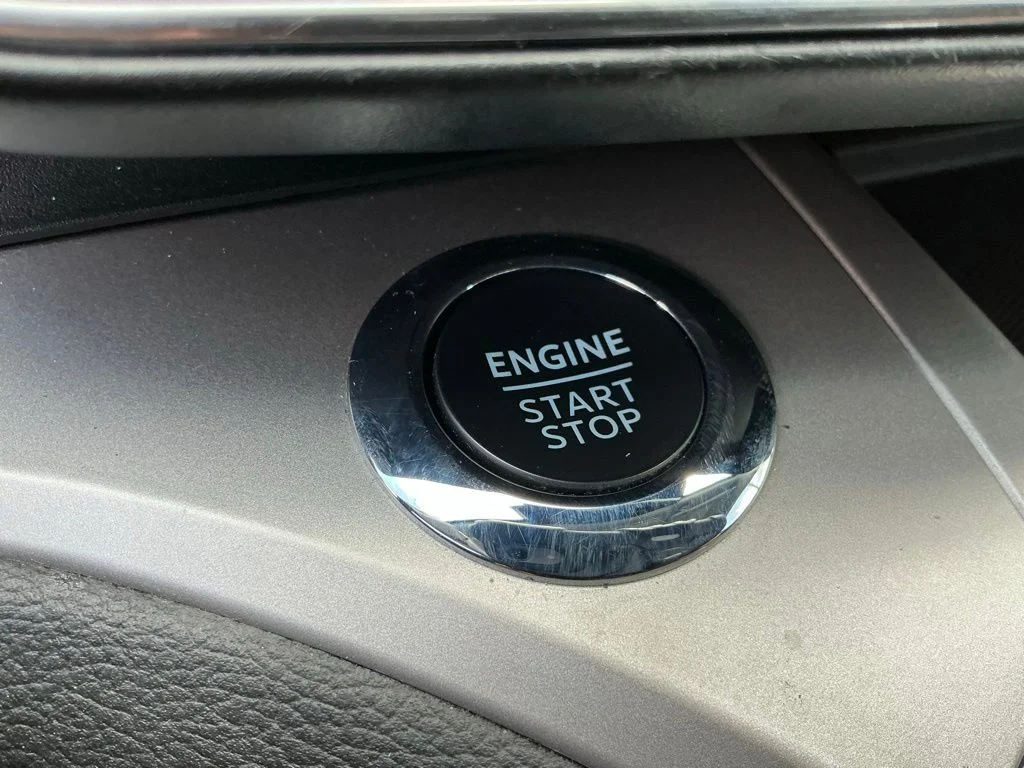 Used 2023 White Ford XLT image 34