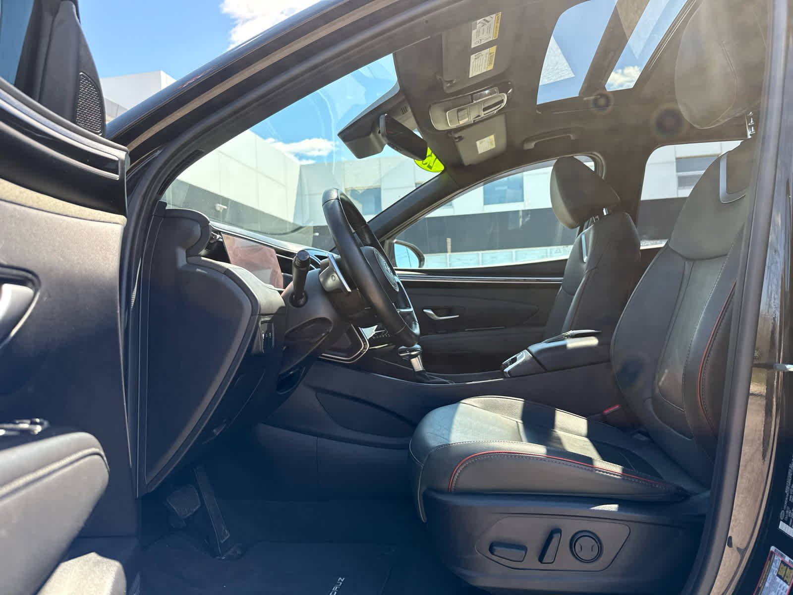Used 2023 Black Hyundai Limited image 15