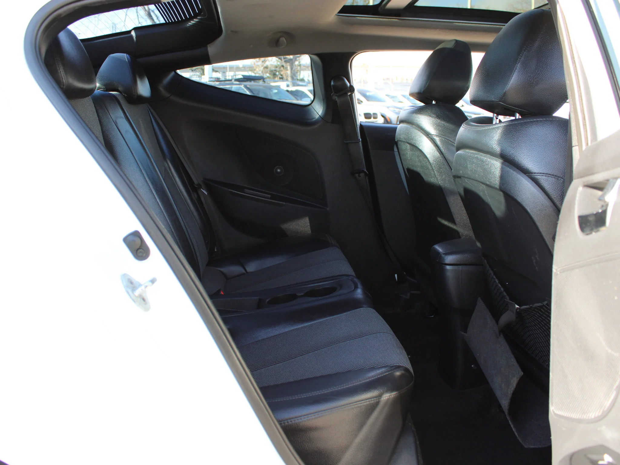 Used 2012 White Hyundai w/Tech * Mechanic Special | Navigation | Heated Seats | Backup Camera image 13