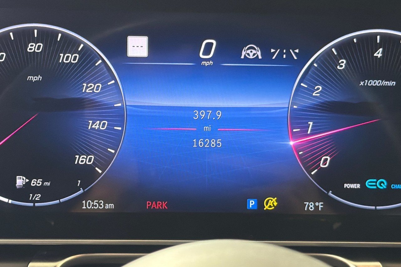 Certified Used 2022 Black Mercedes-Benz S 580 image 23
