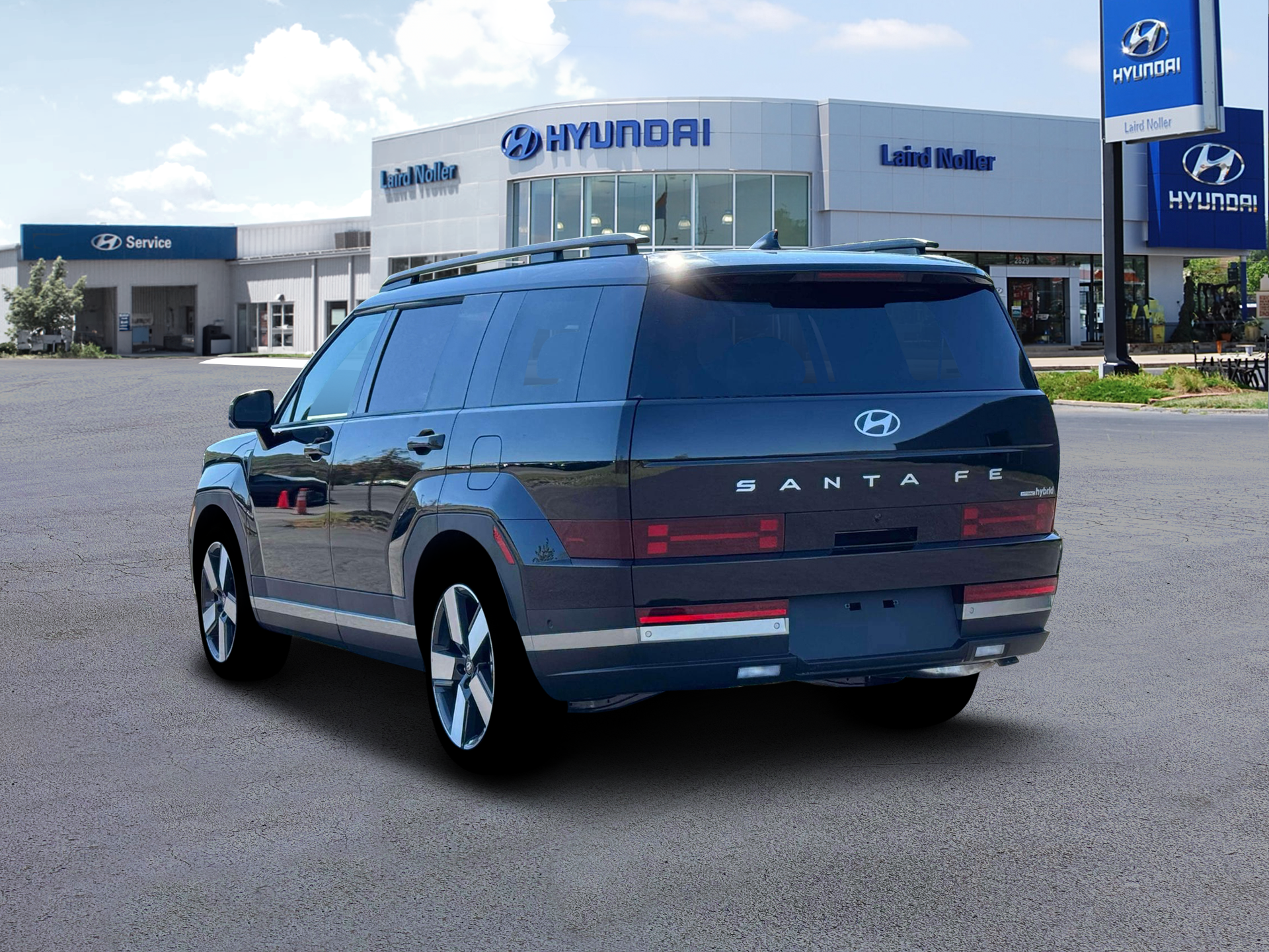 View vehicle photo 5