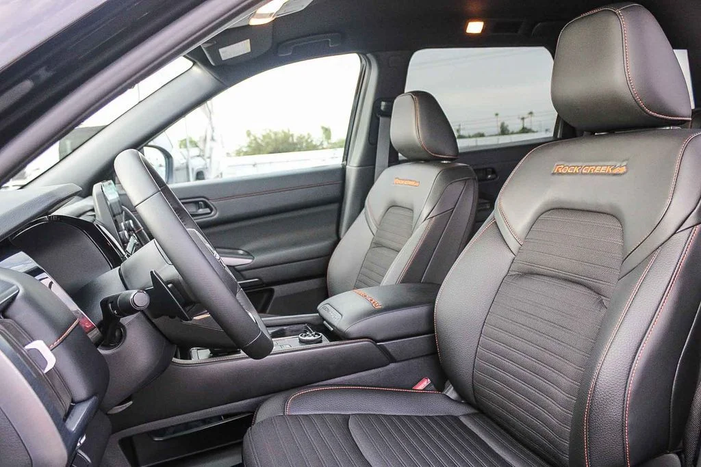 Used 2025 Black Nissan Rock Creek image 18