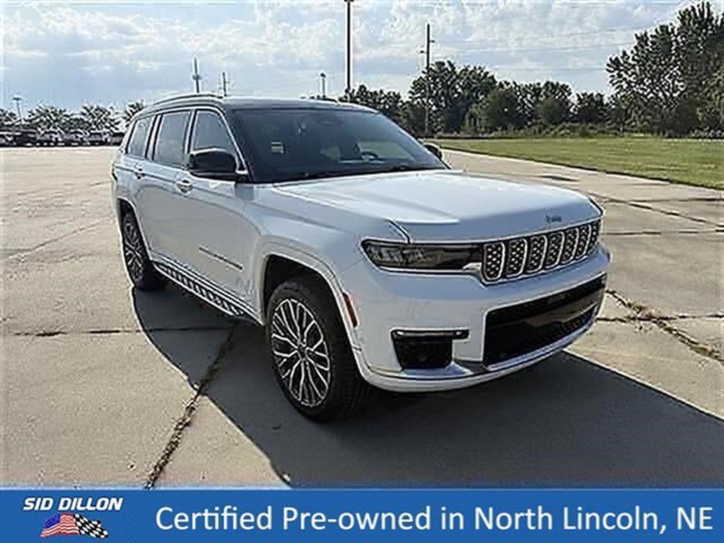 Used 2022 Bright White Clear Coat Jeep Summit Reserve image 6