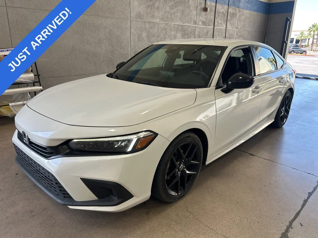 2024 Honda Civic Sport CVT's photo