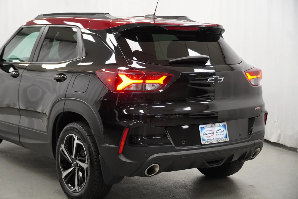 Certified Used 2021 MOSAIC BLACK METALLIC Chevrolet RS image 24