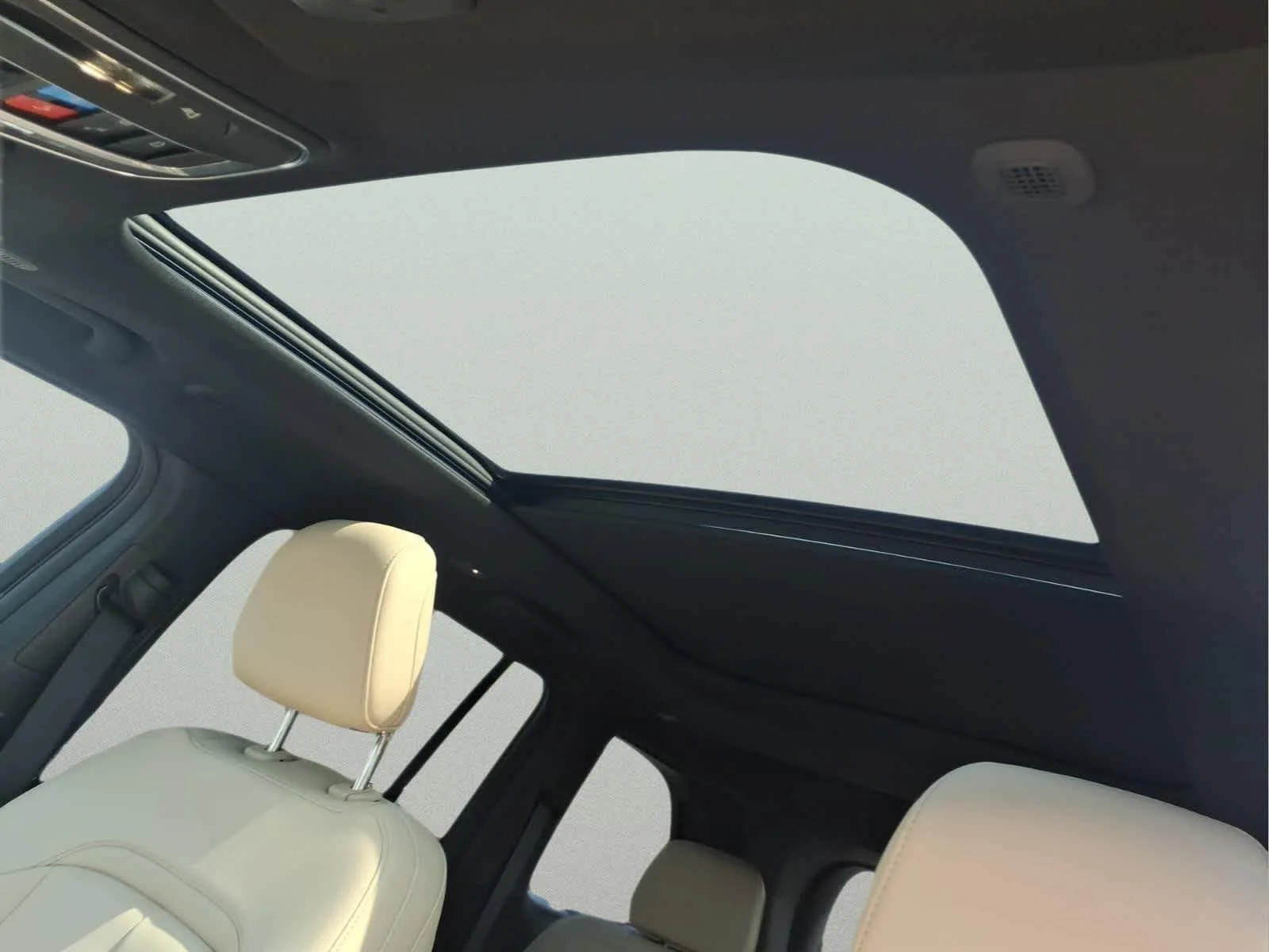 New 2026 Bright White Clearcoat Jeep Limited image 10