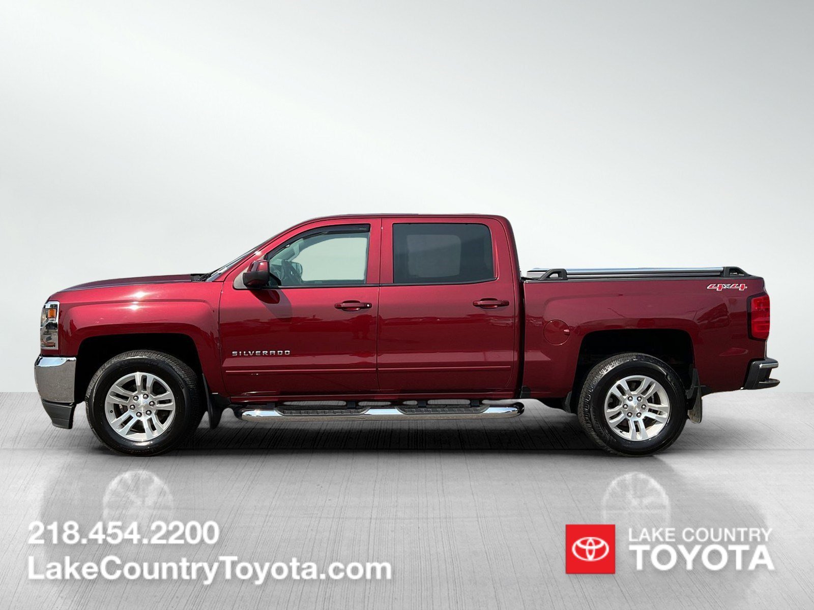 Used 2017 Chevrolet Silverado 1500 LT with VIN 3GCUKREC5HG388837 for sale in Brainerd, Minnesota