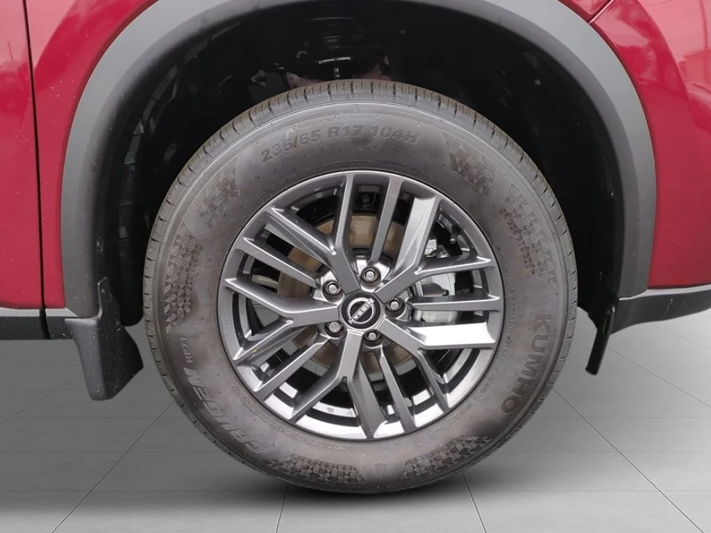 New 2026 Scarlet Ember Tintcoat Nissan S image 9