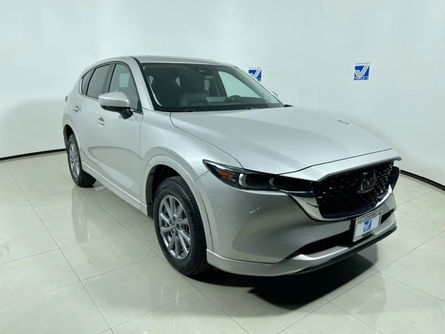 2025 Mazda CX-5 S Preferred package Auto AWD's photo