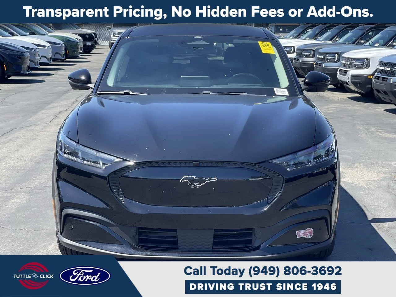 Used 2024 Black Ford Select image 1