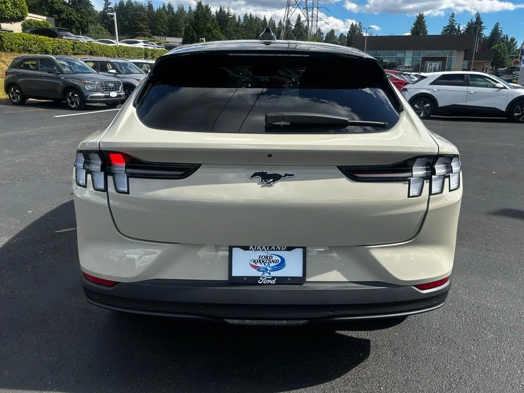 New 2026 Desert Sand Ford Premium image 8
