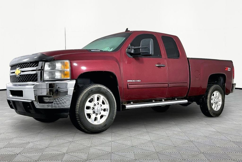 2013 Chevrolet Silverado HD 1LT 4WD Extended Cab SWB's photo