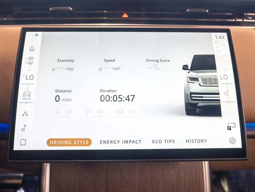 Used 2025 Gray Land Rover SE image 26