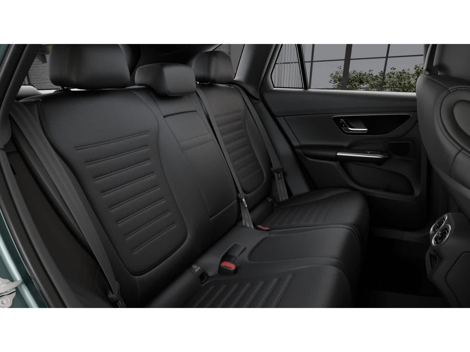 Used 2026 Verde Silver Metallic Mercedes-Benz GLC 300 image 5