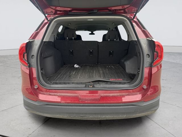 Used 2018 Red GMC SLE image 20
