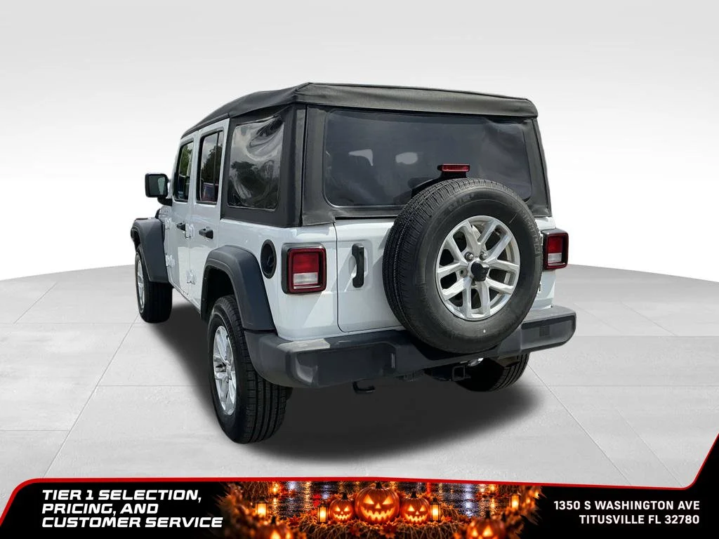Used 2023 White Jeep Sport S image 5