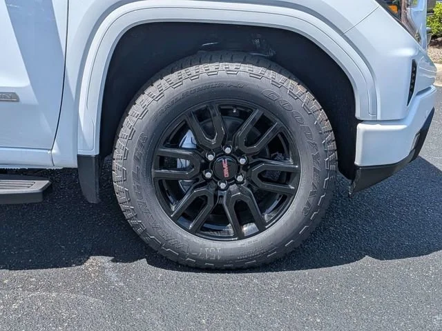New 2026 Summit White GMC Elevation image 11
