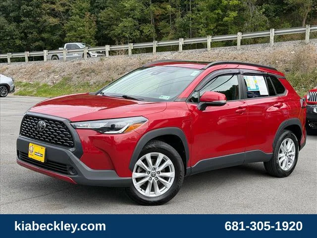 Used 2022 Red Toyota LE image 2
