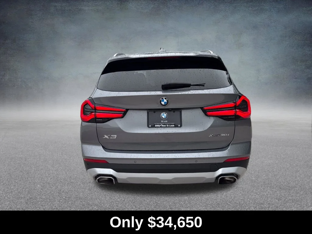 Used 2023 Gray BMW xDrive30i image 4