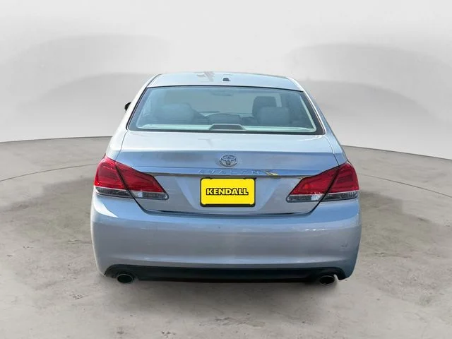 Used 2011 Silver Toyota Limited image 6