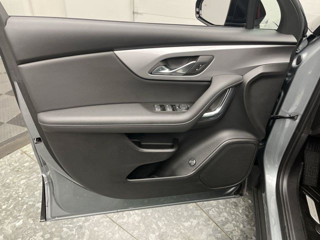 Used 2026 Sterling Gray Metallic Chevrolet LT image 6