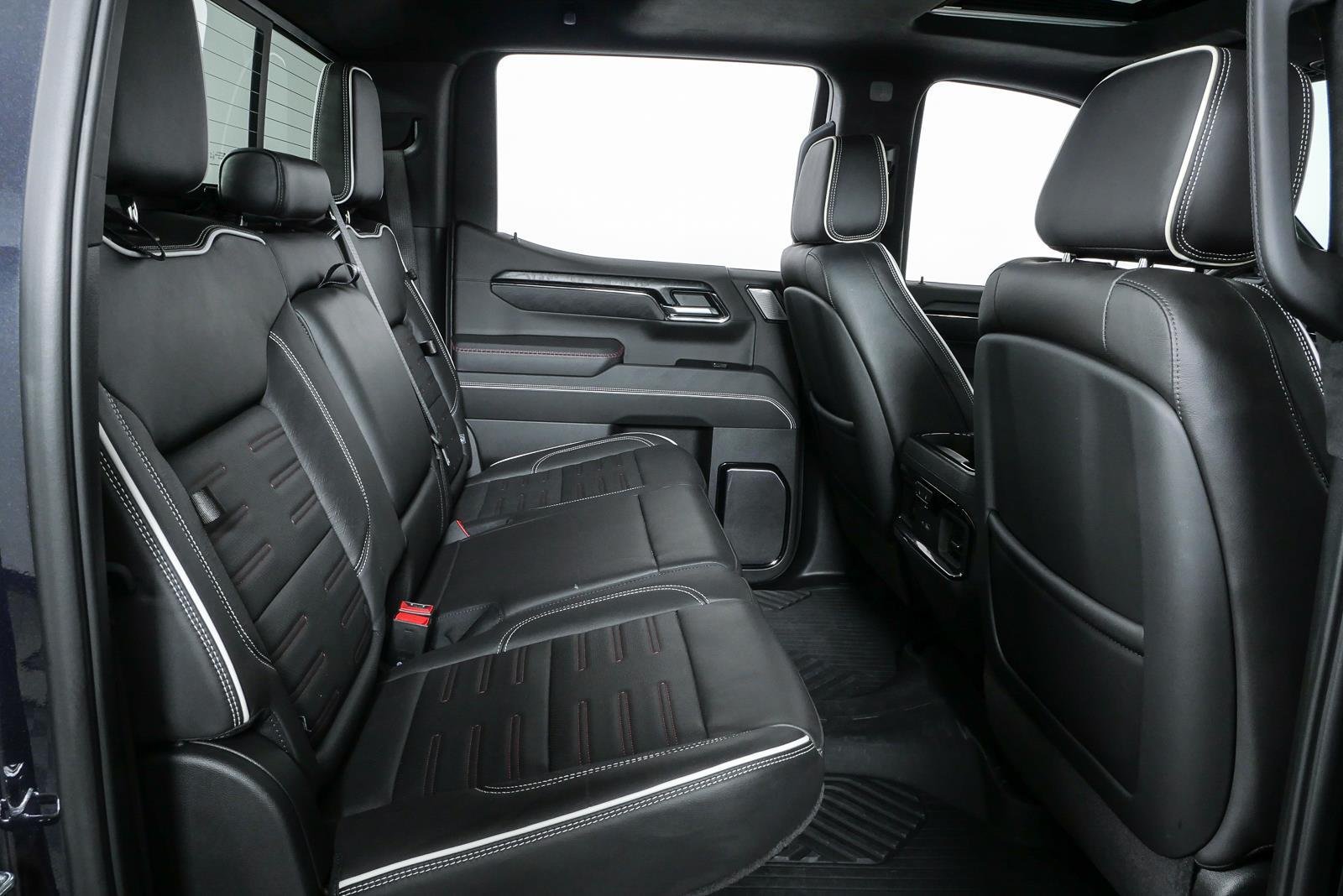 Used 2024 Titanium Rush Metallic GMC AT4X image 22