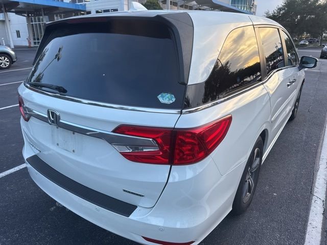 Used 2019 White Honda Touring image 5