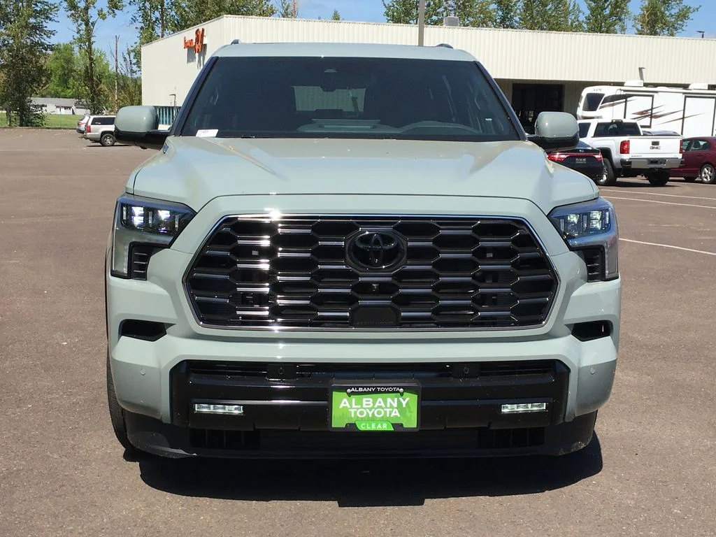 New 2026 Lunar Rock Toyota Platinum image 11