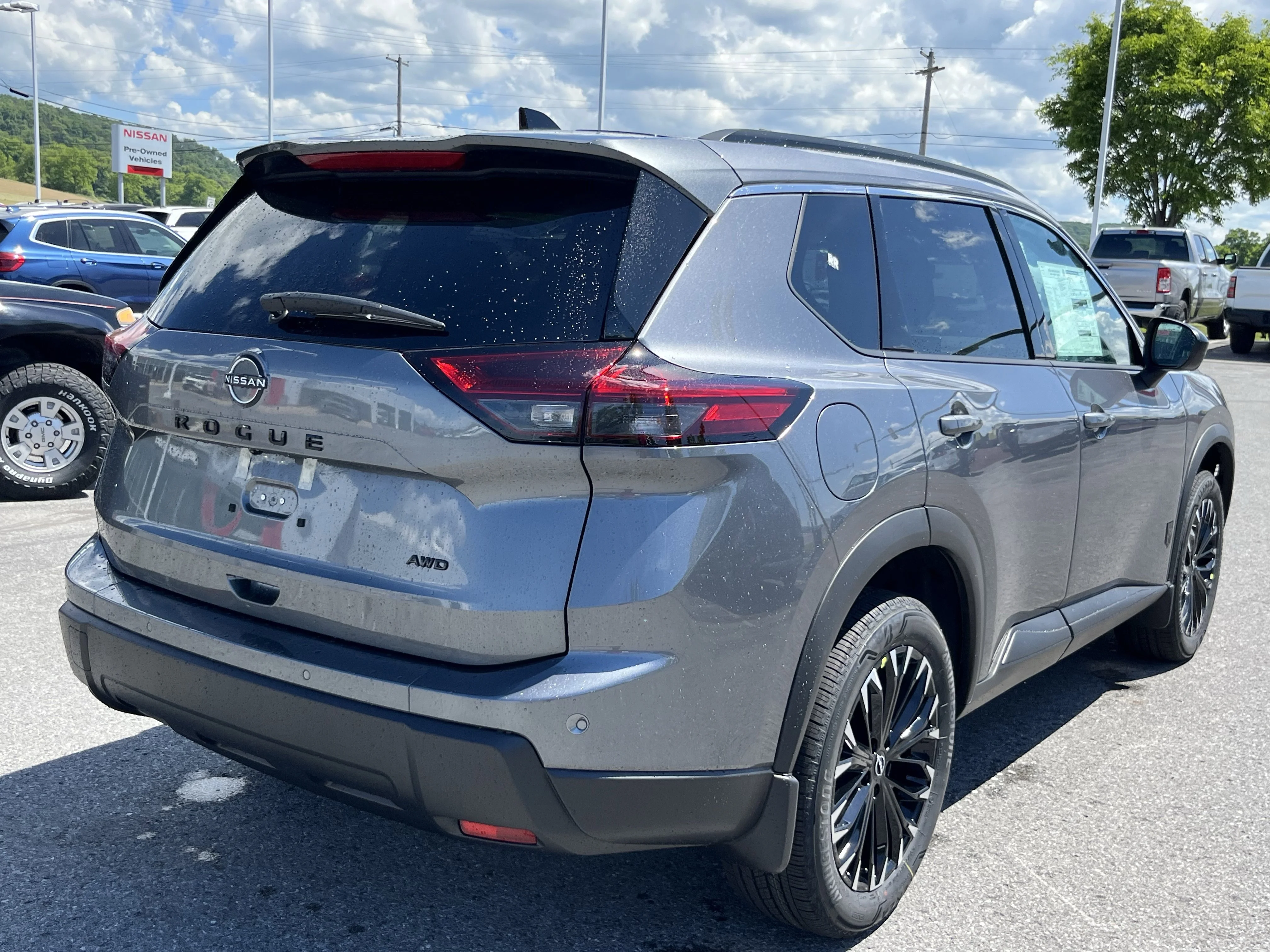 New 2026 Gun Metallic Nissan Dark Armor™ image 5