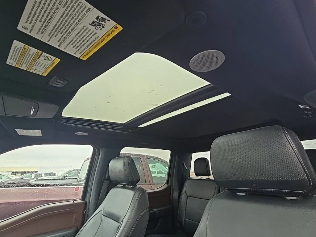 Used 2022 Gray Ford Lariat image 10
