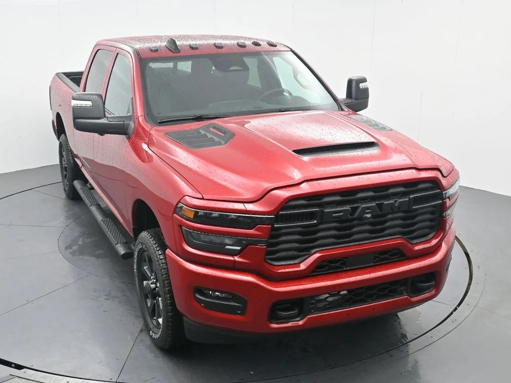 New 2026 Molten Red Pearl-Coat Exterior Paint RAM  image 28