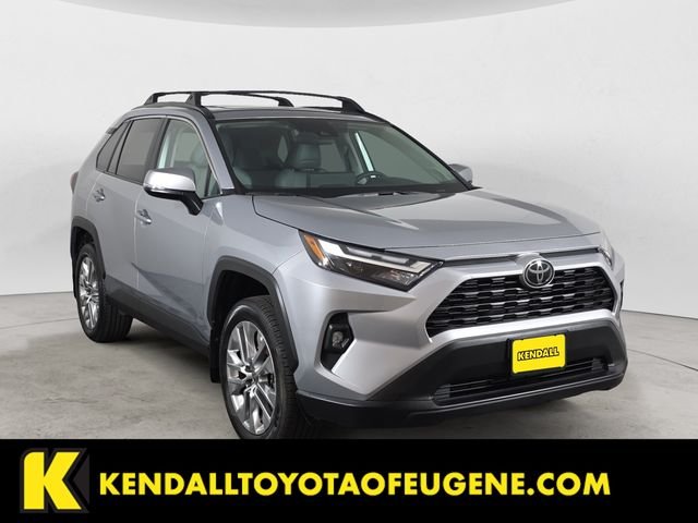 Certified Used 2025 Silver Toyota XLE Premium image 7