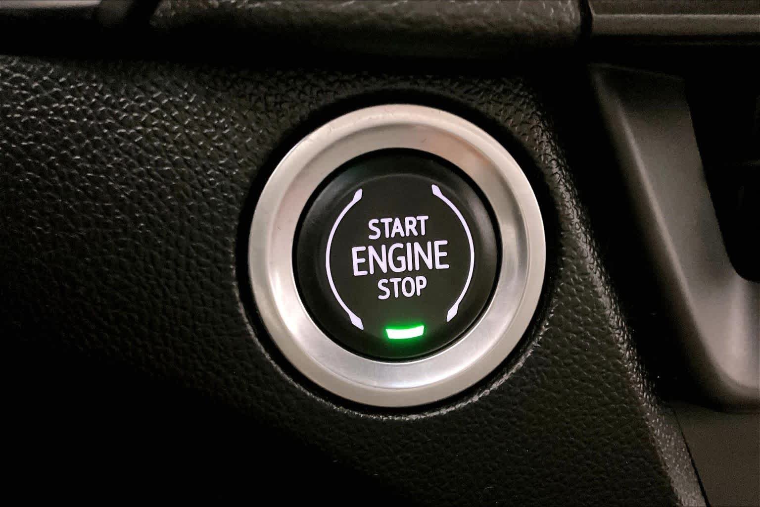 Used 2022 Summit White Cadillac Sport image 30