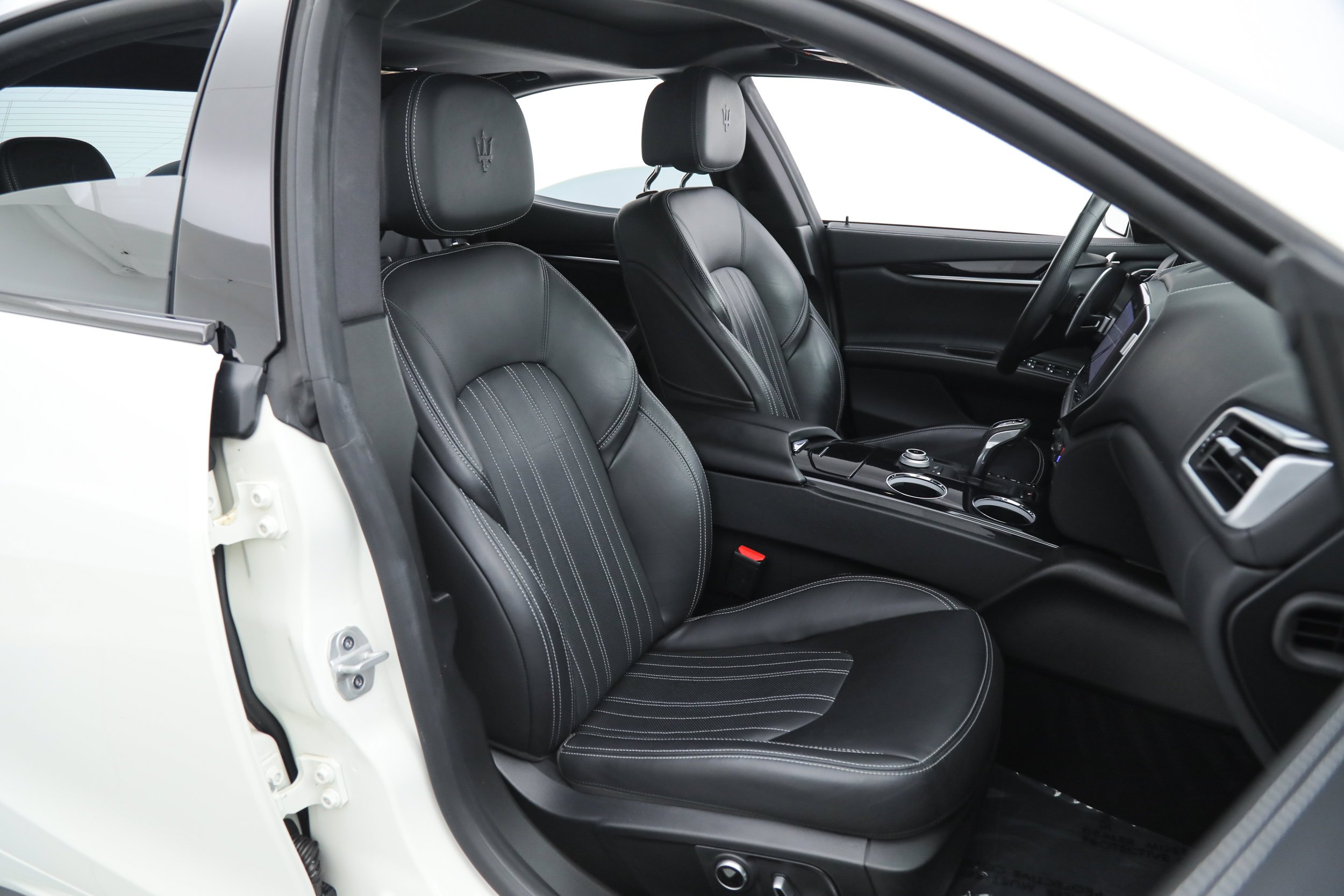 Certified Used 2023 White Maserati Modena image 12