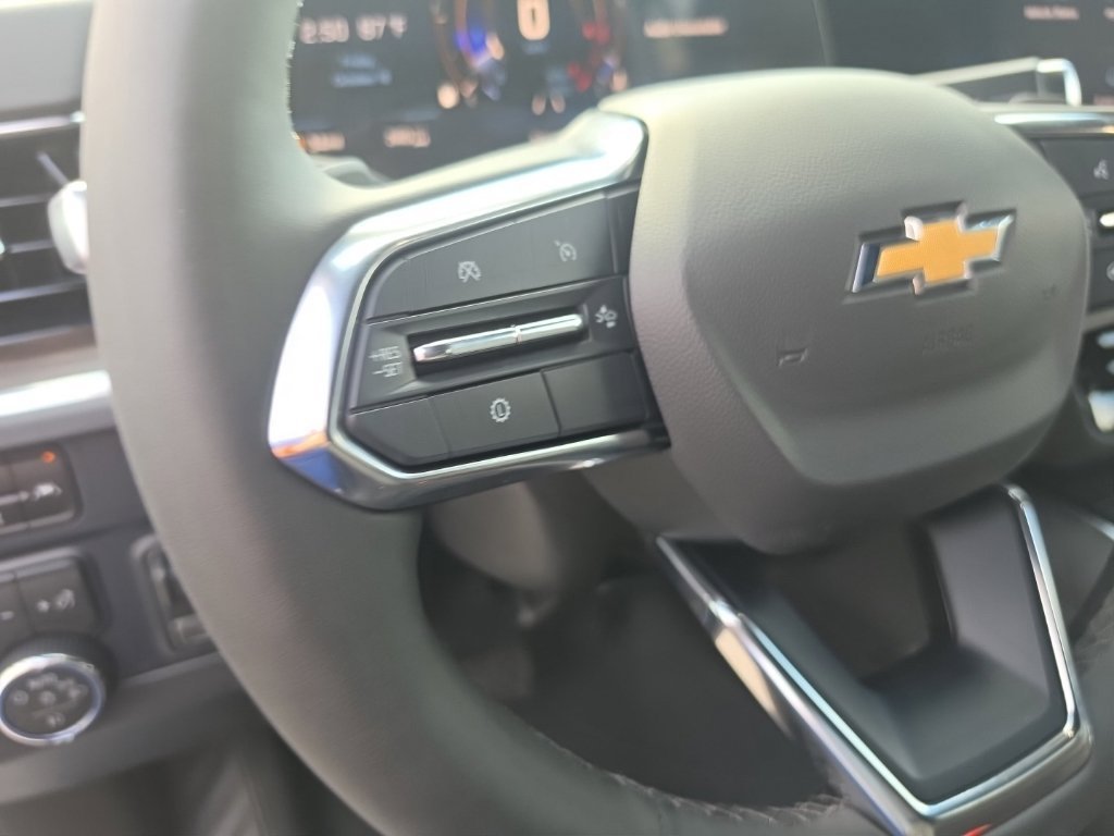 2027 Chevrolet Tahoe LT - Photo 18