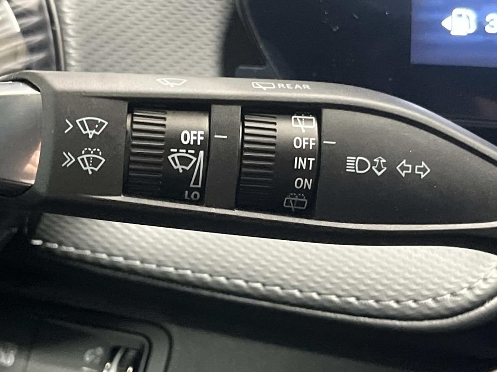 2027 Chevrolet Equinox LT - Photo 26