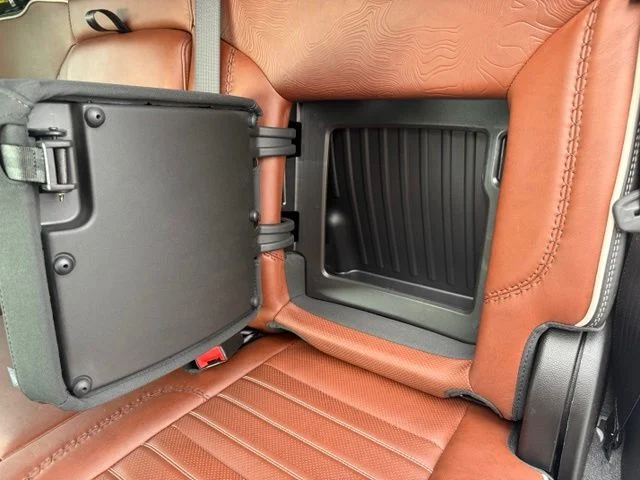 Used 2025 Onyx Black GMC Denali Ultimate image 40