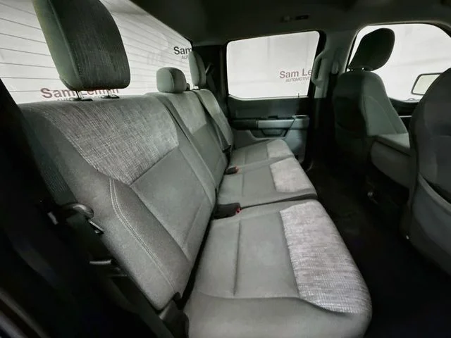 Used 2023 Black Ford XLT image 25