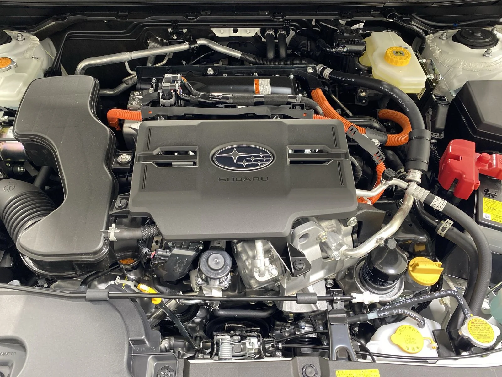 New 2026 CRYSTAL WHITE PEARL Subaru Limited Hybrid image 26